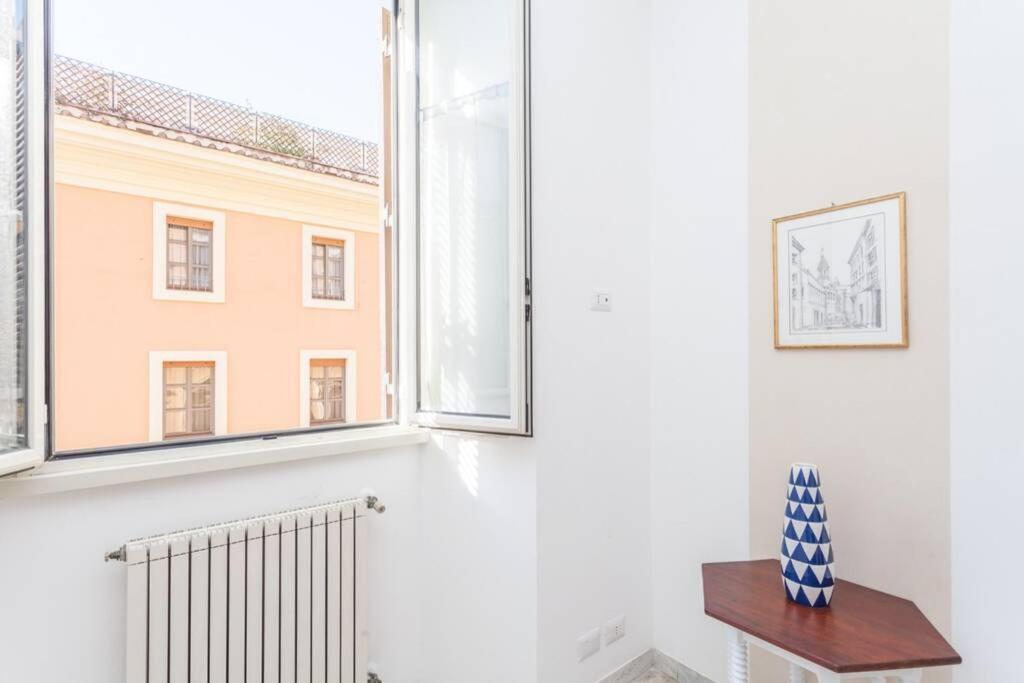 Large Apartment In Rome City Center, Termini Area エクステリア 写真